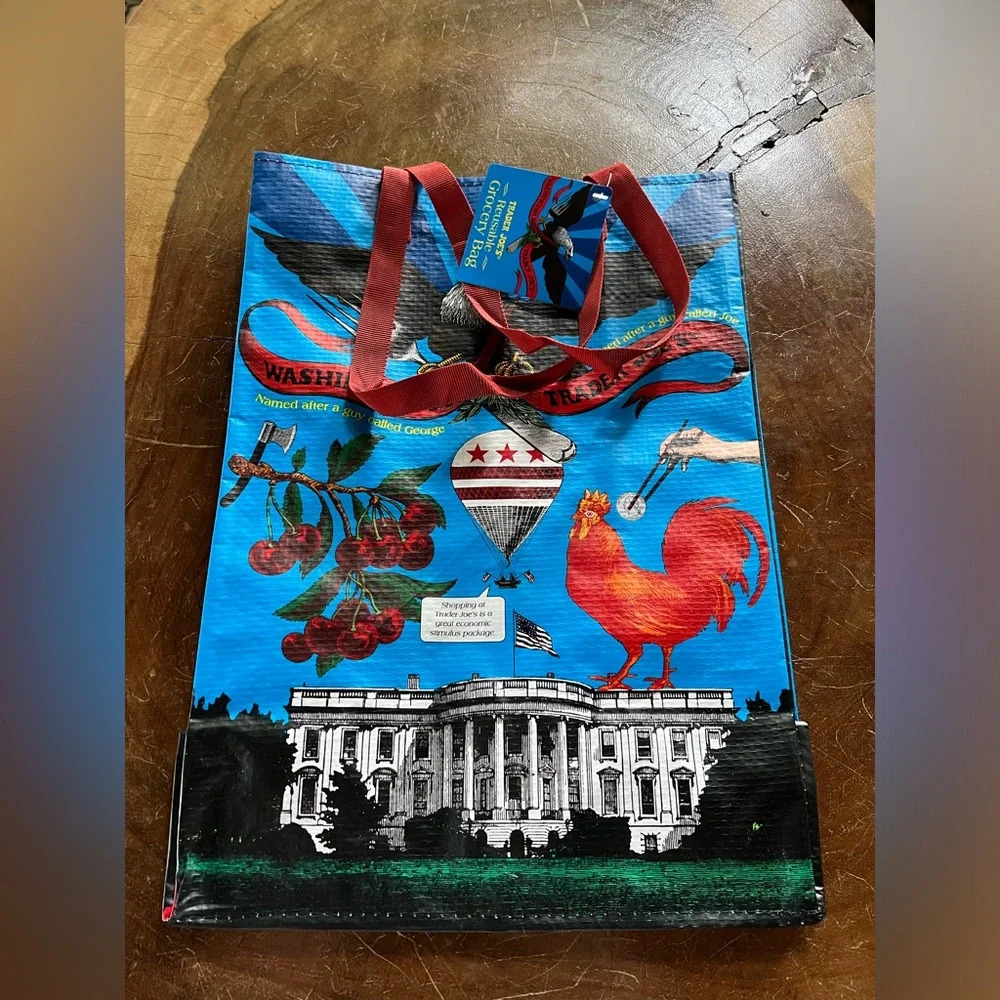 New Trader Joes State Plastic Reusable Shopping Tote Bag 6 Gallon Washington DC